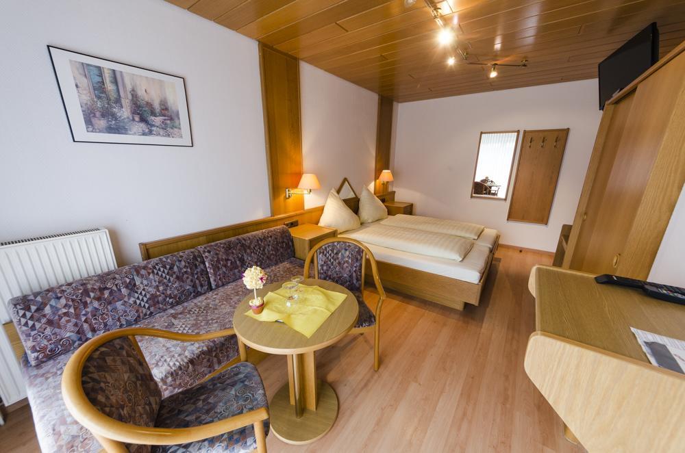 Landhotel Hamburger Hof Nettlingen Oda fotoğraf